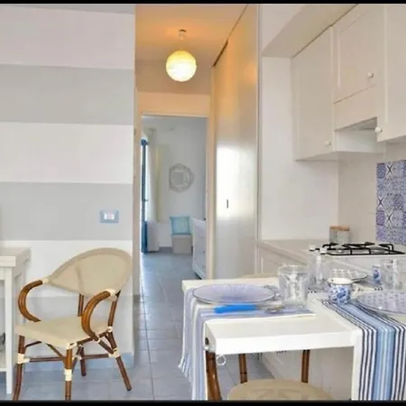 Borgo Rio Favara イスピカ